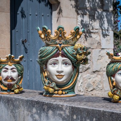 Ceramic Head with lemons h 40 green/orange female - Moorish Head | ...