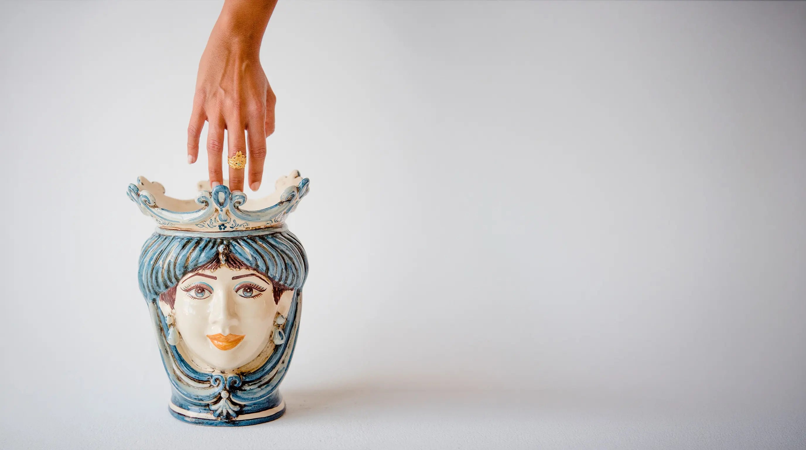 Linea Monocromia di Blu - Moorish Head