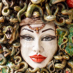 Testa Medusa h 50 cm - con Mele, Madreperla Antichizzato | Ceramica Caltagirone