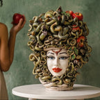 Testa Medusa h 50 cm - con Mele, Madreperla Antichizzato | Ceramica Caltagirone