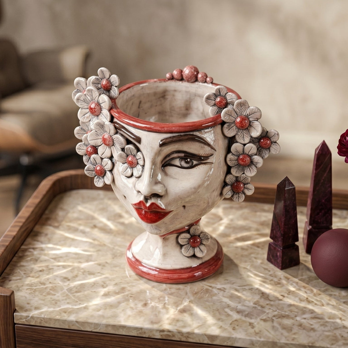 Testa di Moro con Fiori, Donna, Madreperla, volto, labbra. Ceramiche Sofia, Caltagirone