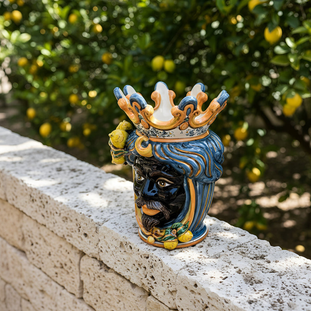 Testa di Moro con Limoni, Maschio Moro, Blu e Arancio. Ceramica siciliana di Caltagirone, Sofia