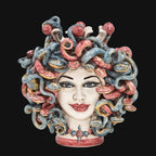 Testa Medusa maschio moro, con Perline Bordeaux, chioma di serpenti. Ceramica siciliana di Caltagirone, Sofia